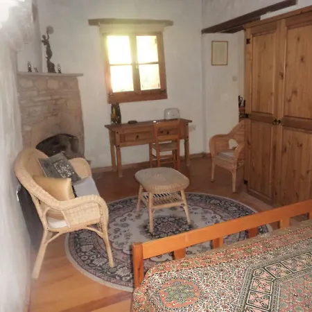 Oleander Stone House Nyaraló *