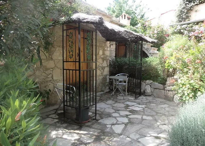 Oleander Stone House *