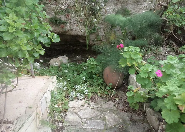 Oleander Stone House 別荘