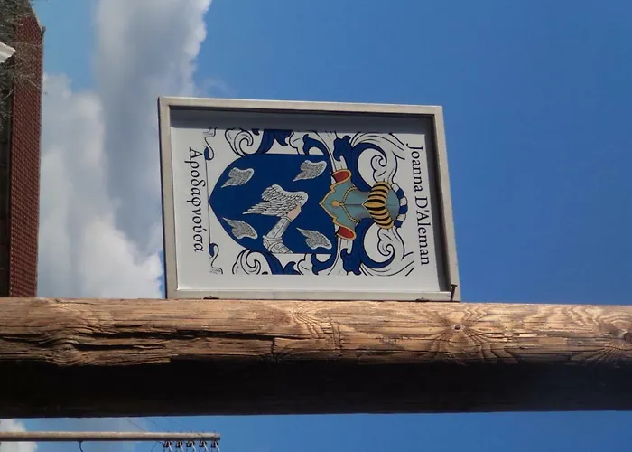 Oleander Stone House *